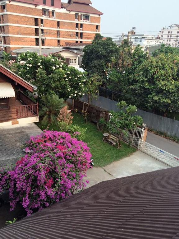 Little Home Guest House Chiang Mai Ngoại thất bức ảnh